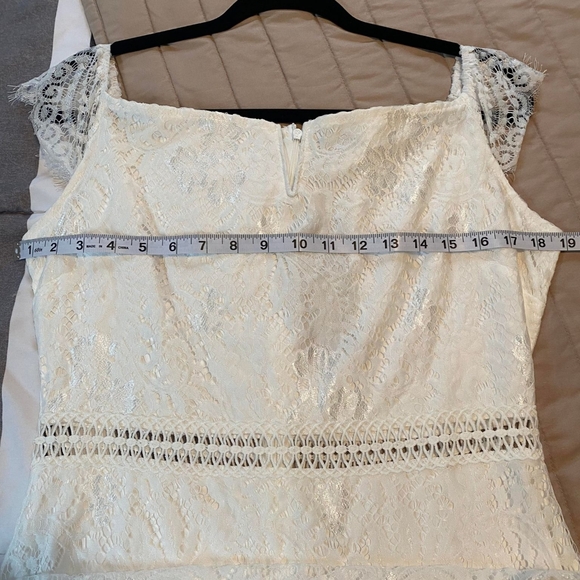Allandwell white lace dress NWT size large - Picture 11 of 12
